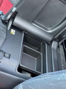 Toyota Land Cruiser VX-R photo 3