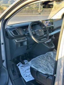 Citroën Jumpy Spacetourer photo 4