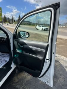 Toyota Hilux Saoudi GR Sport photo 2