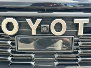 Toyota Hilux Saoudi GR Sport photo 3